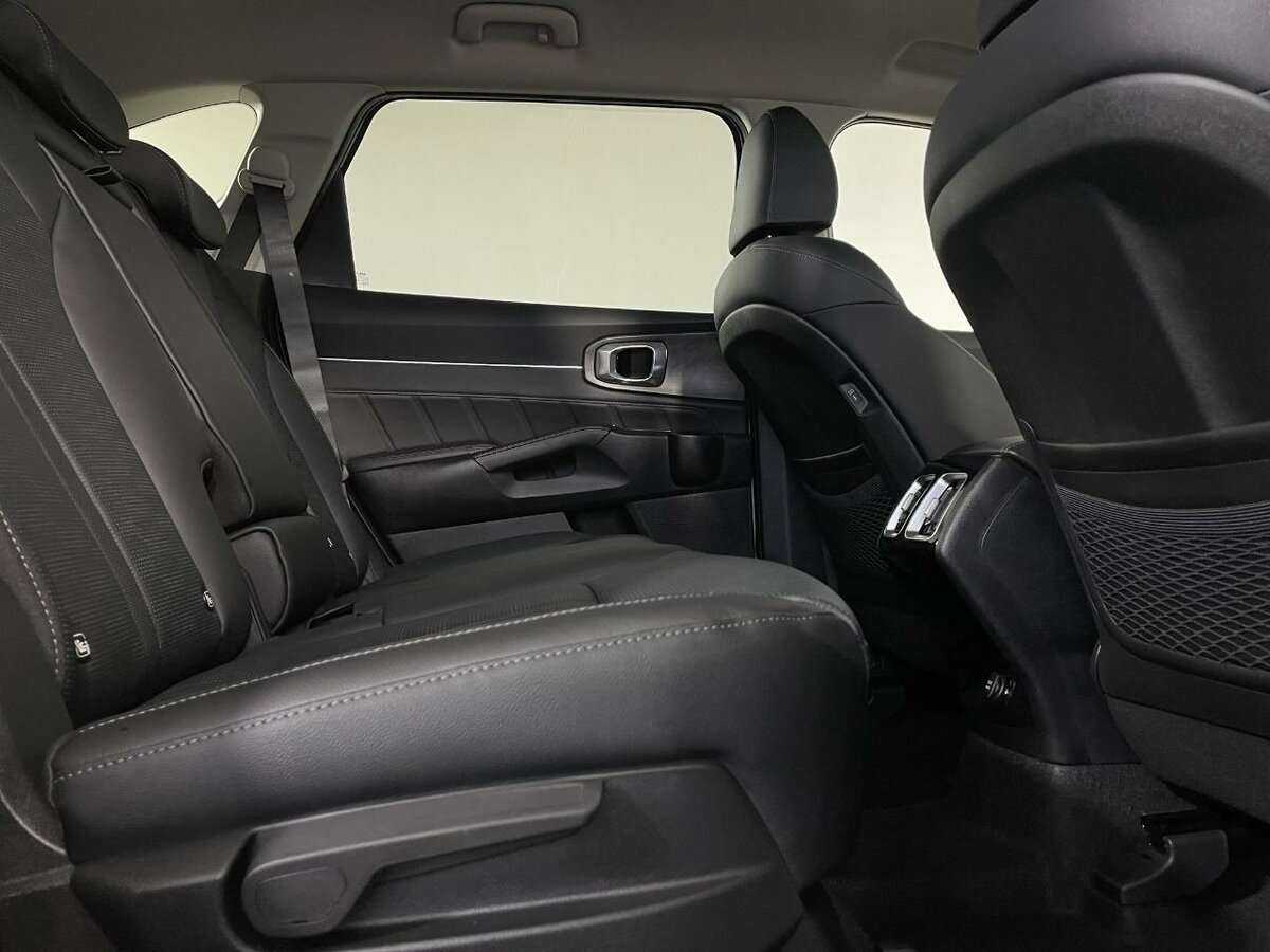 Kia Sorento с пробегом — 2024 год. Фото: #15