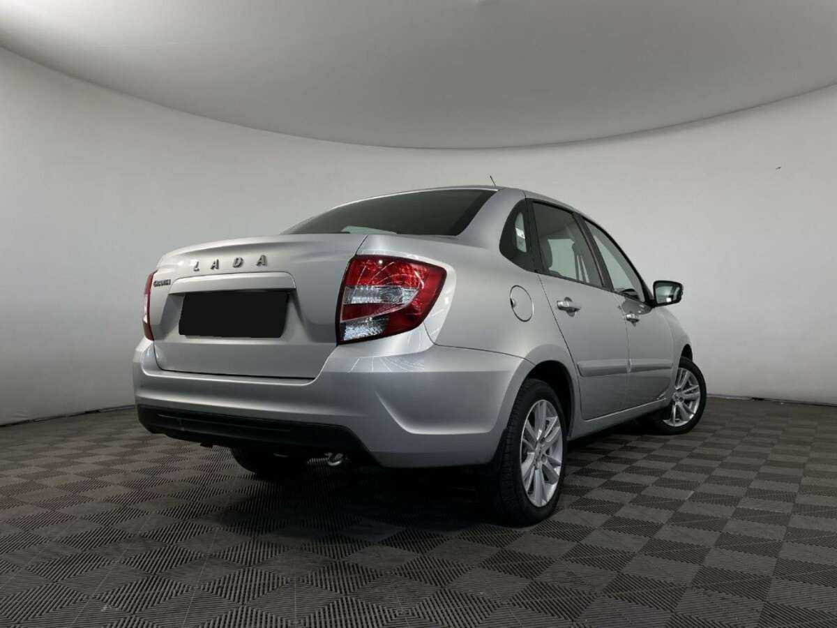Lada (ВАЗ) Granta с пробегом — 2021 год. Фото: #5