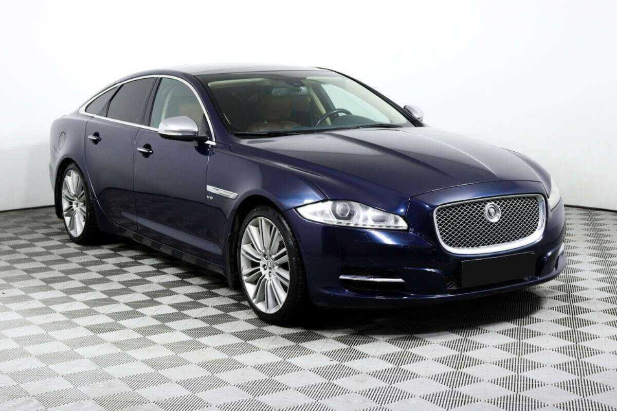 Jaguar XJ с пробегом — 2013 год. Фото: #2