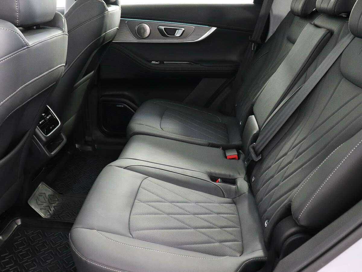 Chery Tiggo 8 Pro Max с пробегом — 2023 год. Фото: #9