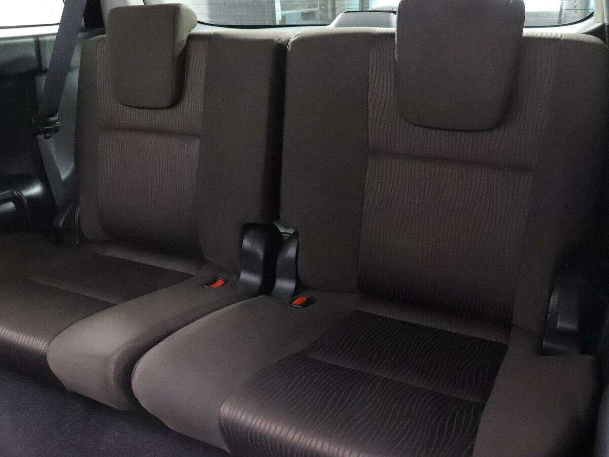 Toyota Fortuner с пробегом — 2017 год. Фото: #9