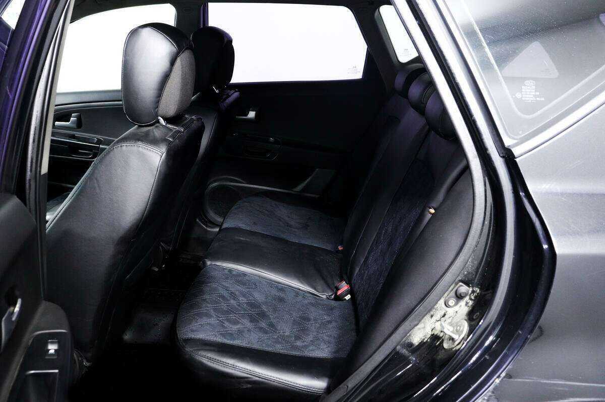 Kia Ceed с пробегом — 2010 год. Фото: #11