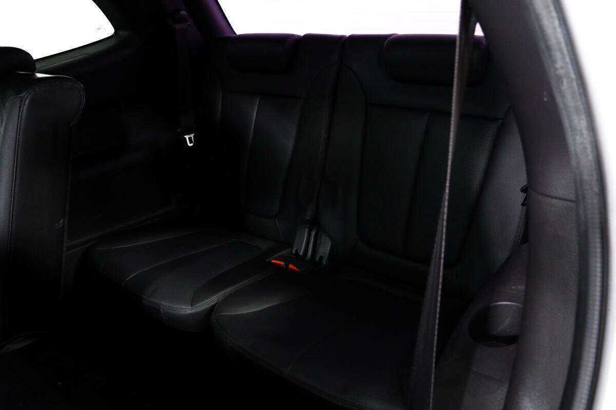 Hyundai Santa Fe с пробегом — 2011 год. Фото: #13