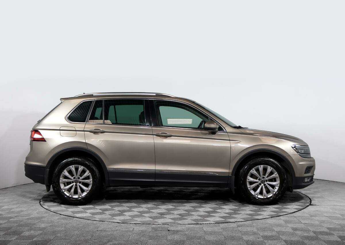 Volkswagen Tiguan с пробегом — 2017 год. Фото: #2