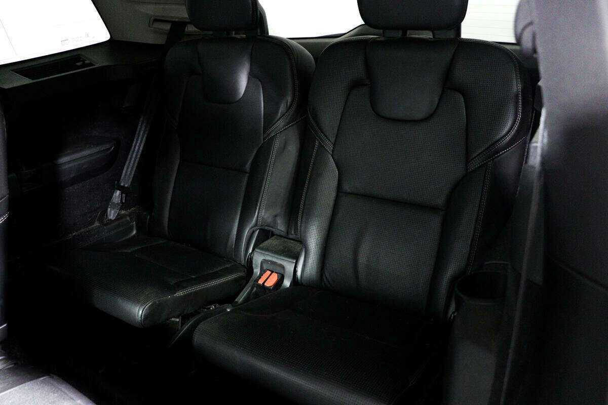 Volvo XC90 с пробегом — 2017 год. Фото: #12