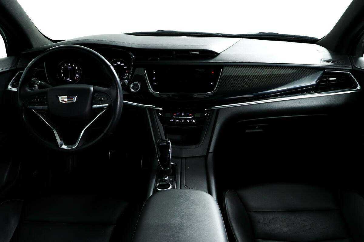 Cadillac XT6 с пробегом — 2021 год. Фото: #10