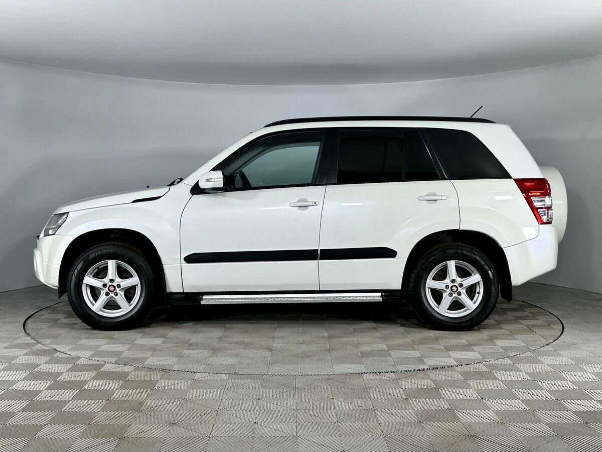 Suzuki Grand Vitara с пробегом — 2011 год. Фото: #5