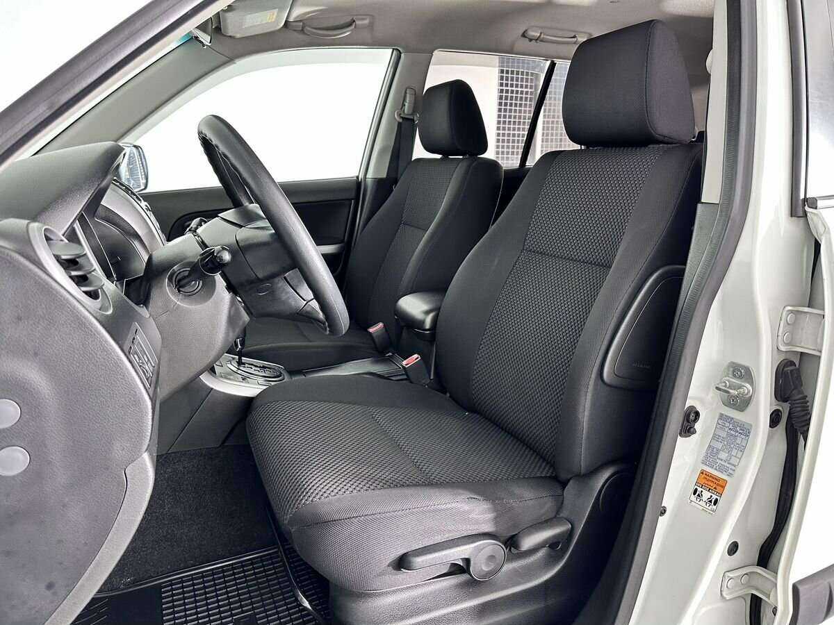 Suzuki Grand Vitara с пробегом — 2011 год. Фото: #7