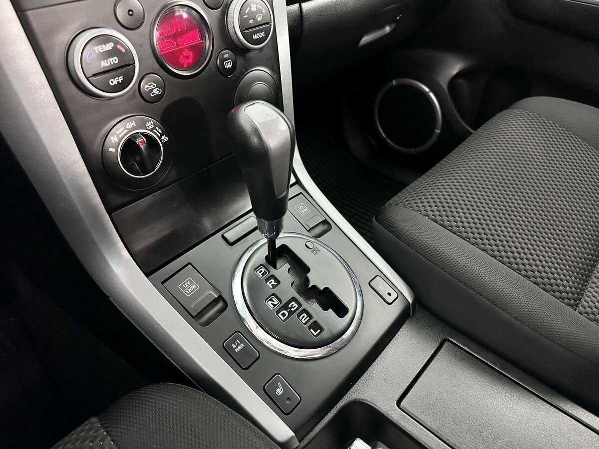 Suzuki Grand Vitara с пробегом — 2011 год. Фото: #12