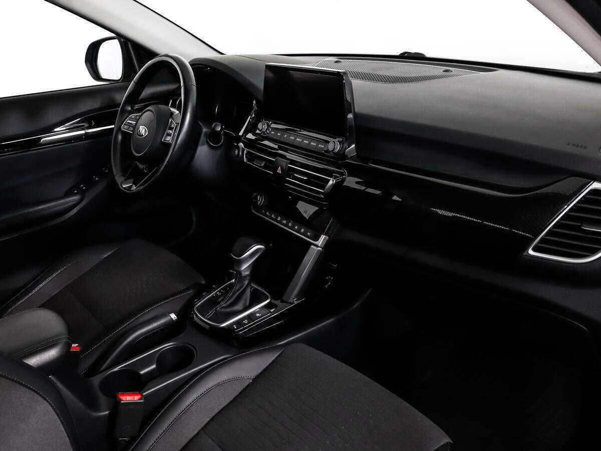 Kia Seltos с пробегом — 2021 год. Фото: #10