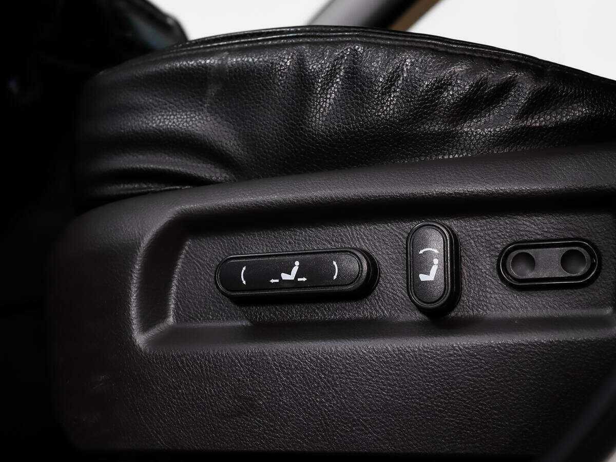 Hyundai Santa Fe с пробегом — 2010 год. Фото: #9