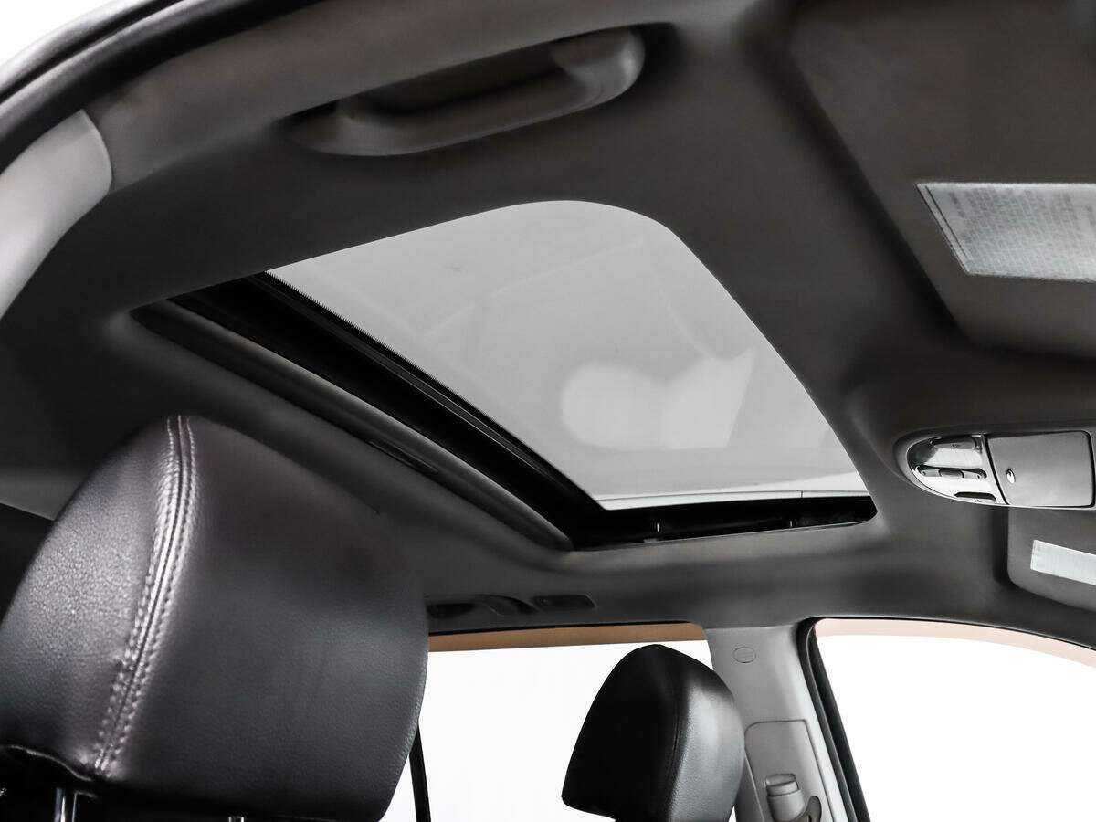 Hyundai Santa Fe с пробегом — 2010 год. Фото: #14