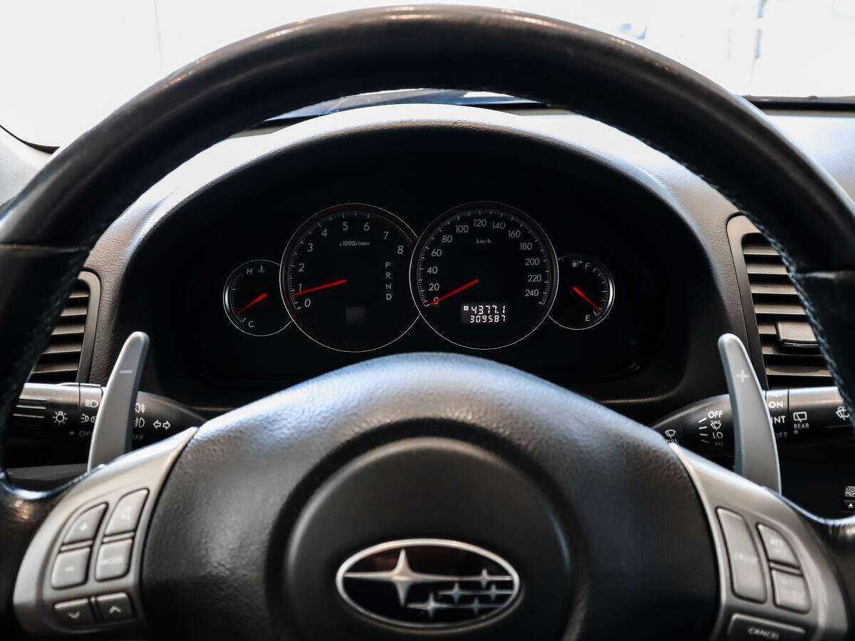 Subaru Outback с пробегом — 2008 год. Фото: #16
