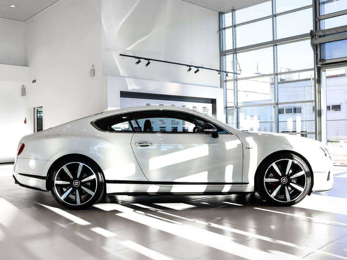 Bentley Continental GT с пробегом — 2014 год. Фото: #3