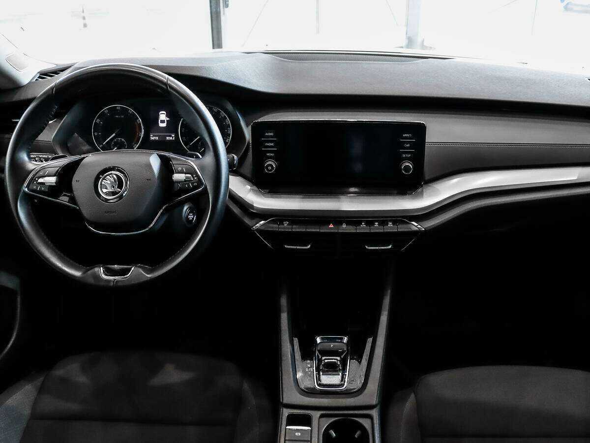 Skoda Octavia с пробегом — 2021 год. Фото: #11