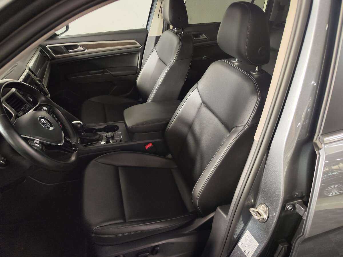 Volkswagen Teramont с пробегом — 2018 год. Фото: #7