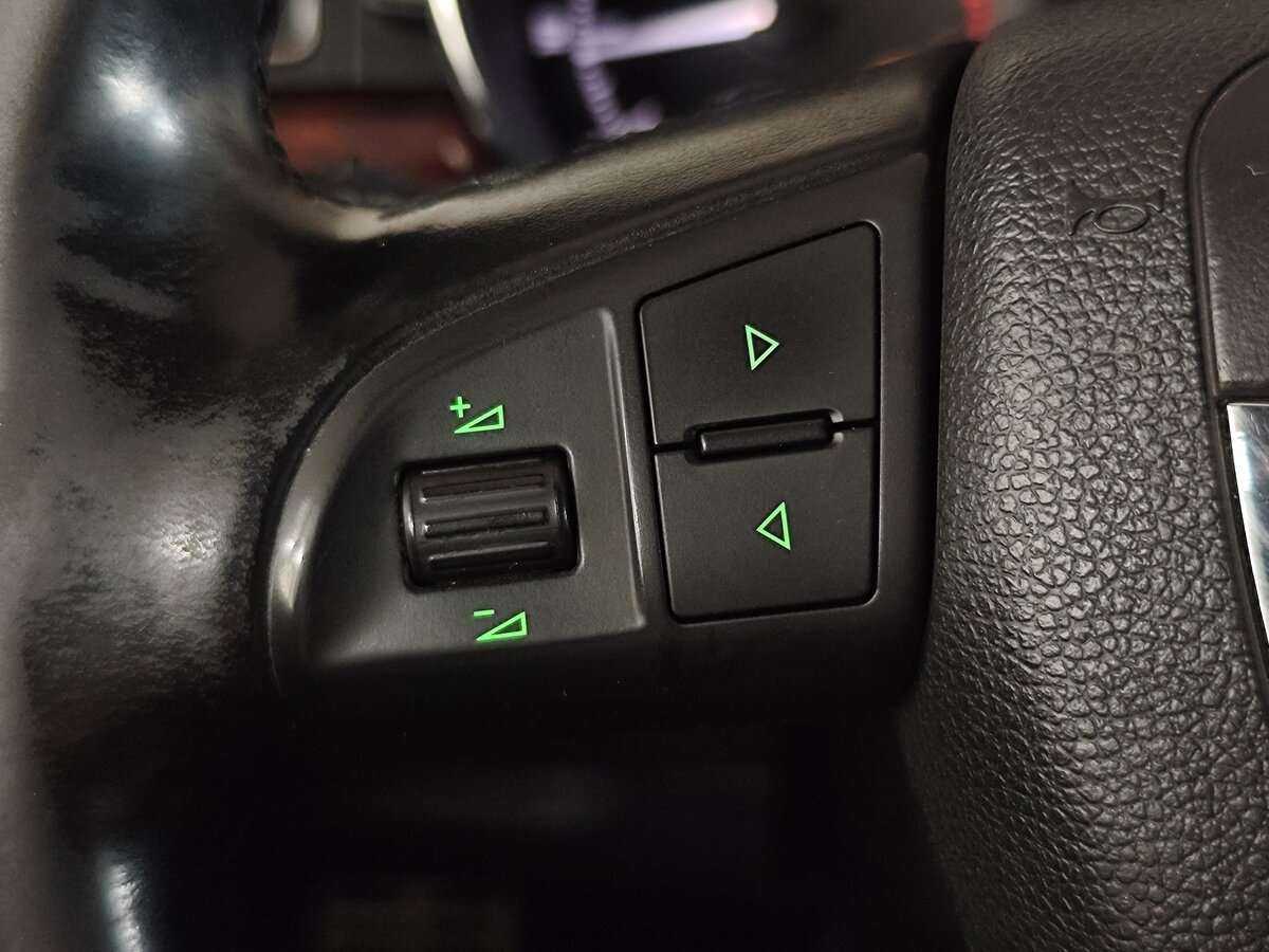 Skoda Superb с пробегом — 2010 год. Фото: #8