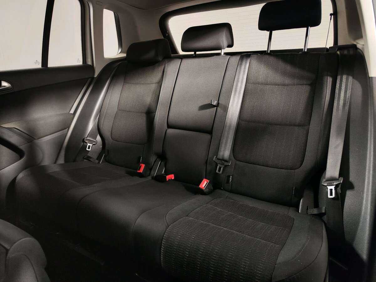 Volkswagen Tiguan с пробегом — 2013 год. Фото: #6