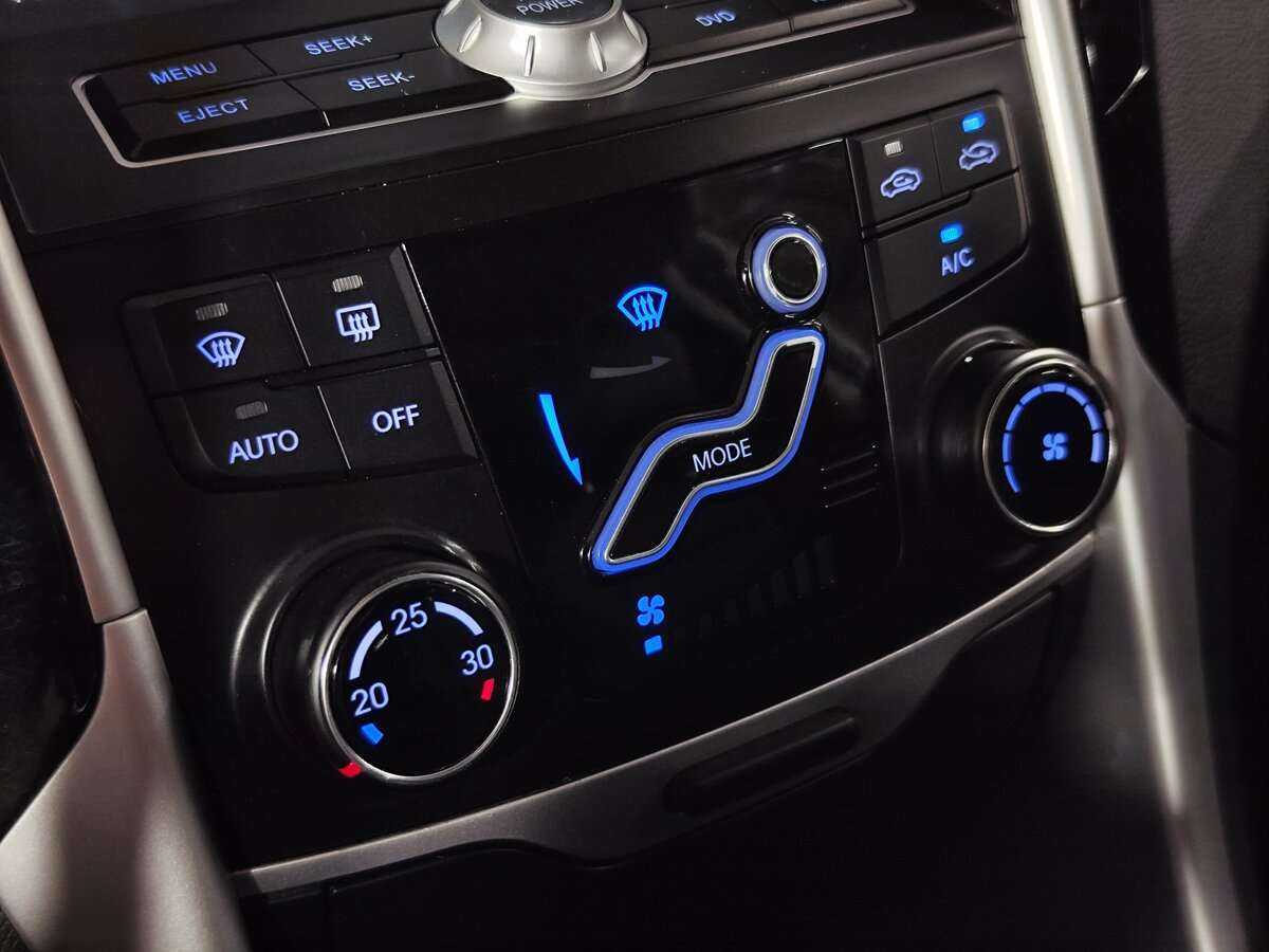 Hyundai Sonata с пробегом — 2011 год. Фото: #14