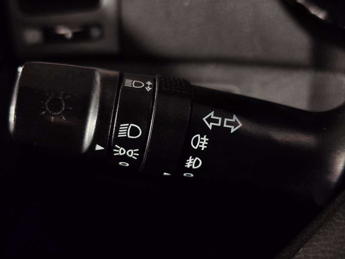 Hyundai Sonata с пробегом — 2011 год. Фото: #19