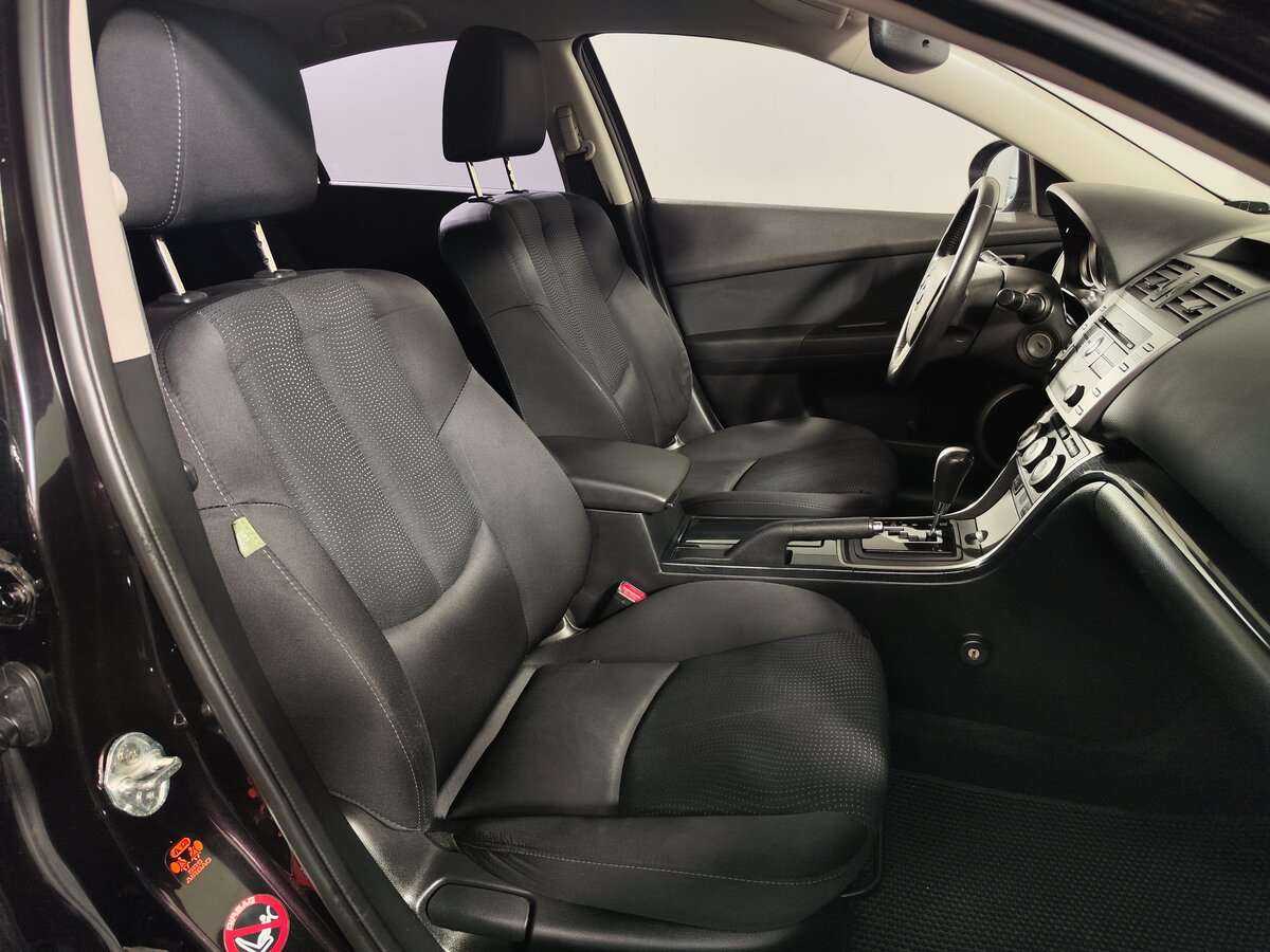 Mazda 6 с пробегом — 2008 год. Фото: #8