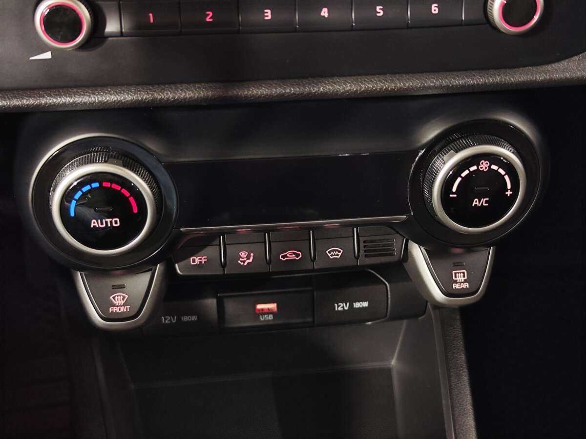 Kia Rio с пробегом — 2021 год. Фото: #13