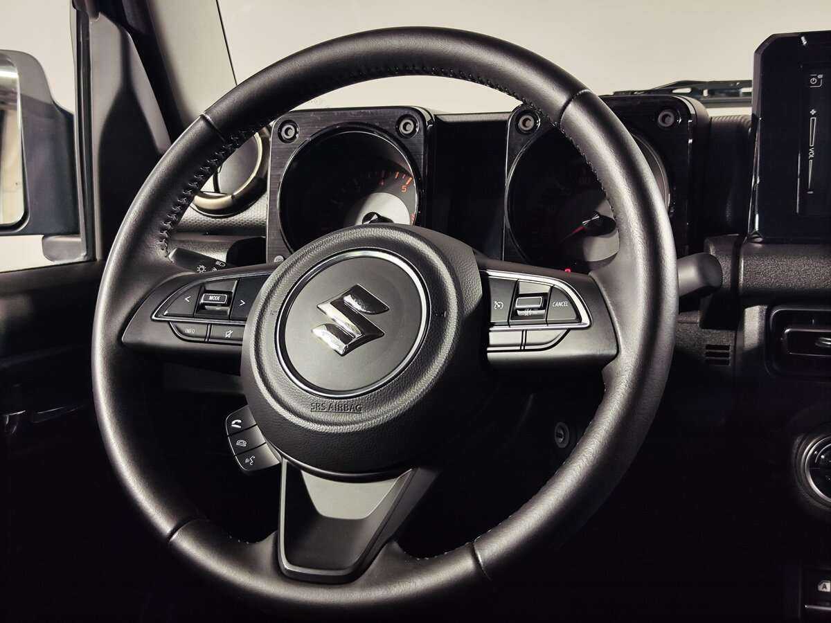 Suzuki Jimny с пробегом — 2021 год. Фото: #11