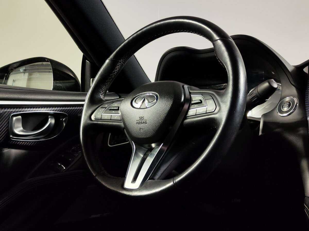 Infiniti Q60 с пробегом — 2017 год. Фото: #14