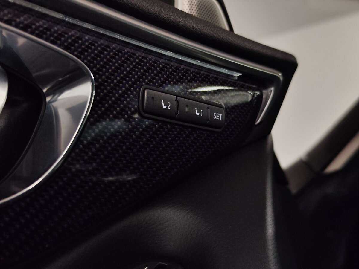 Infiniti Q60 с пробегом — 2017 год. Фото: #26