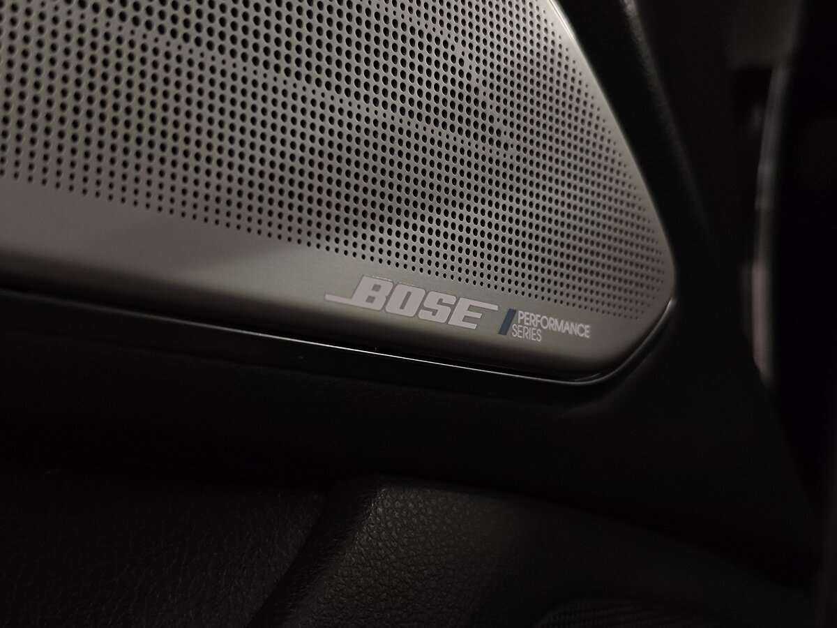 Infiniti Q60 с пробегом — 2017 год. Фото: #28