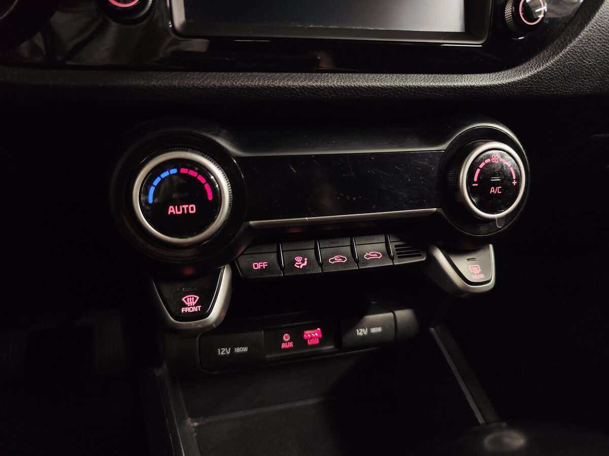 Kia Rio с пробегом — 2018 год. Фото: #12