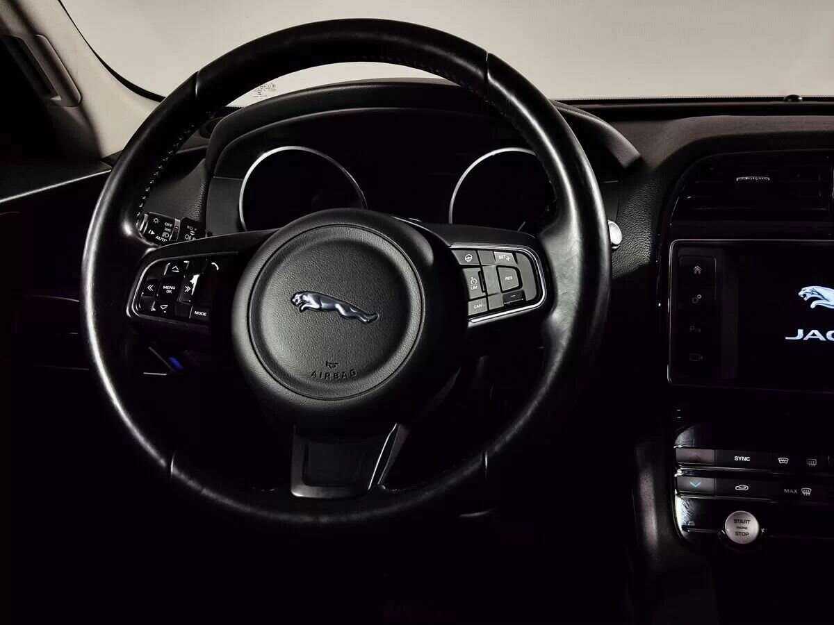 Jaguar F-Pace с пробегом — 2017 год. Фото: #17