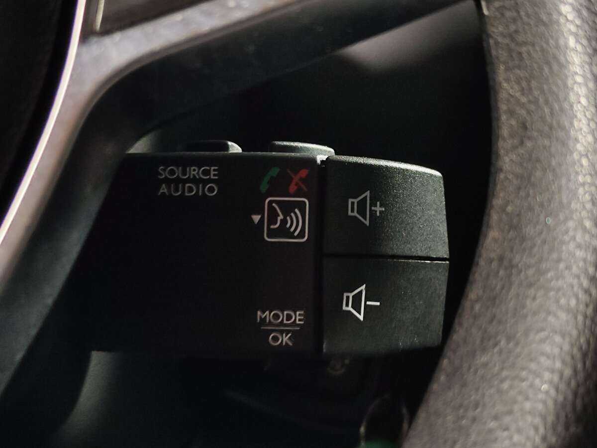 Renault Logan с пробегом — 2019 год. Фото: #15