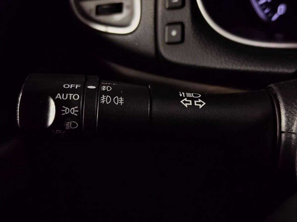 Nissan Teana с пробегом — 2011 год. Фото: #19