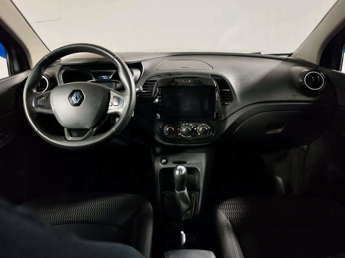 Renault Kaptur с пробегом — 2016 год. Фото: #11