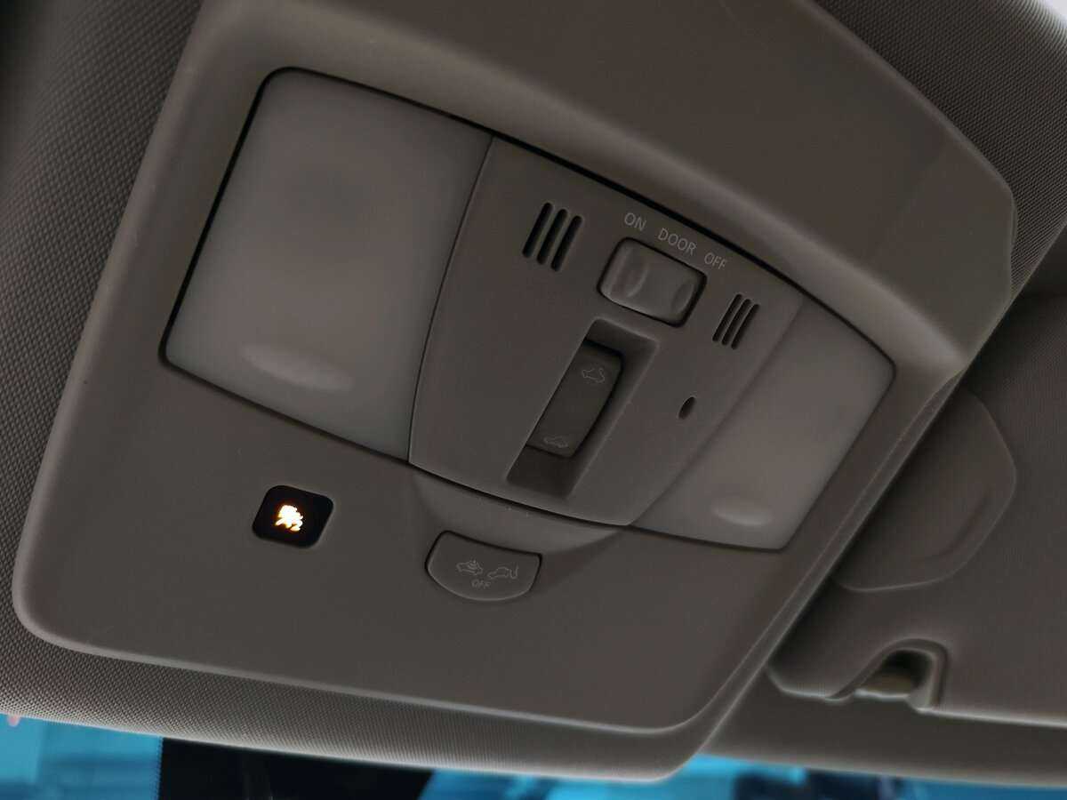 Infiniti FX с пробегом — 2010 год. Фото: #6