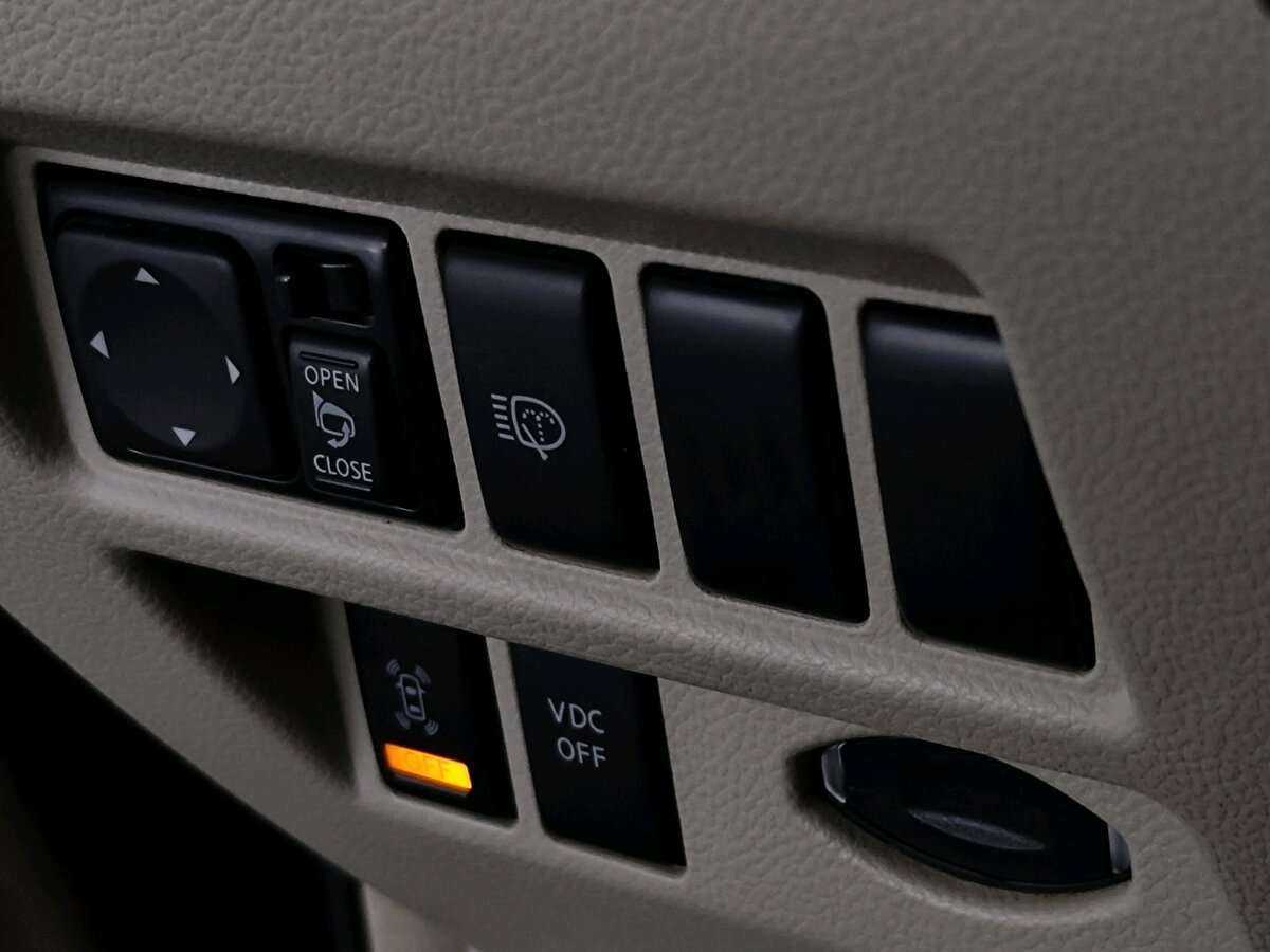 Infiniti FX с пробегом — 2010 год. Фото: #25