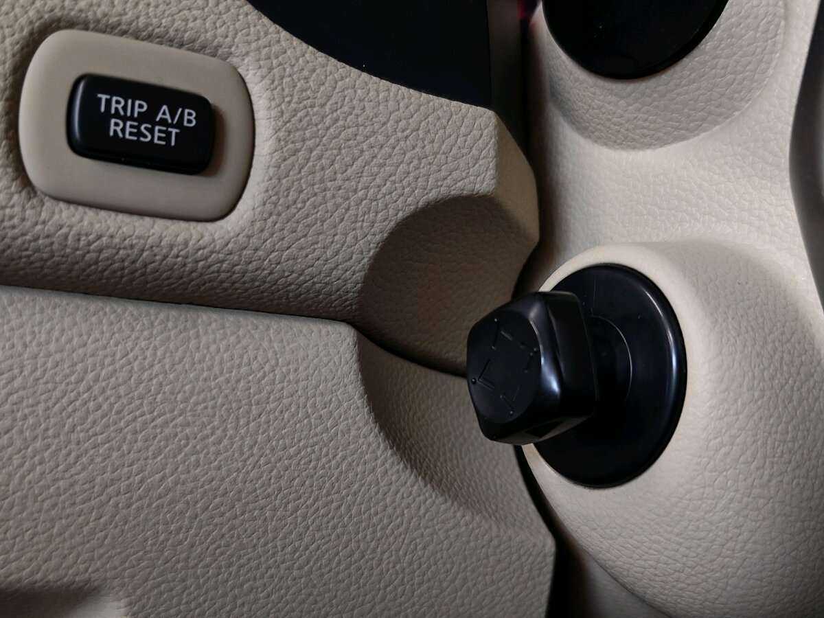 Infiniti FX с пробегом — 2010 год. Фото: #28