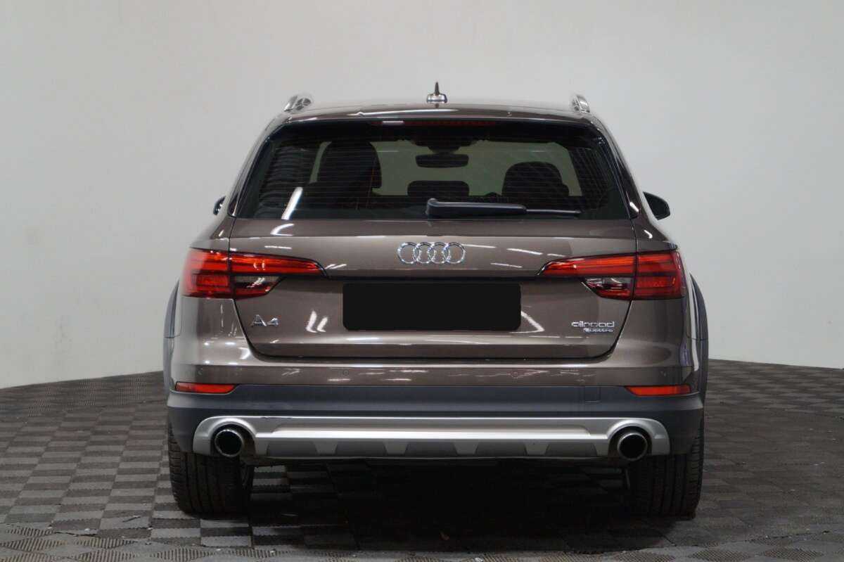 Audi A4 allroad с пробегом — 2017 год. Фото: #4
