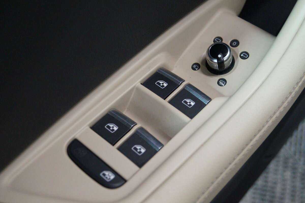 Audi A4 allroad с пробегом — 2017 год. Фото: #8