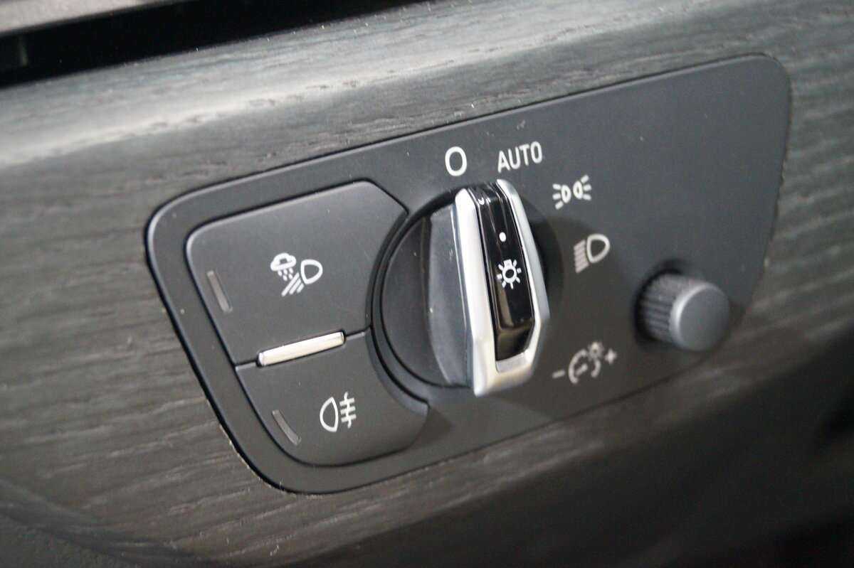 Audi A4 allroad с пробегом — 2017 год. Фото: #9