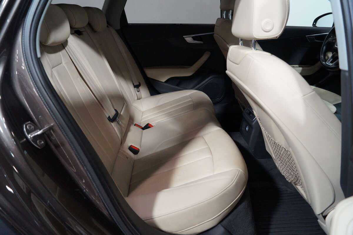 Audi A4 allroad с пробегом — 2017 год. Фото: #13