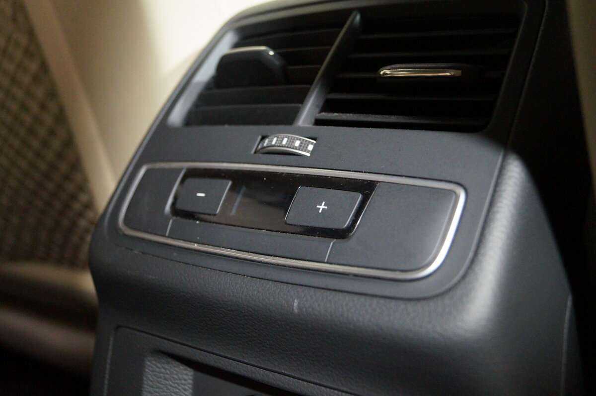 Audi A4 allroad с пробегом — 2017 год. Фото: #14