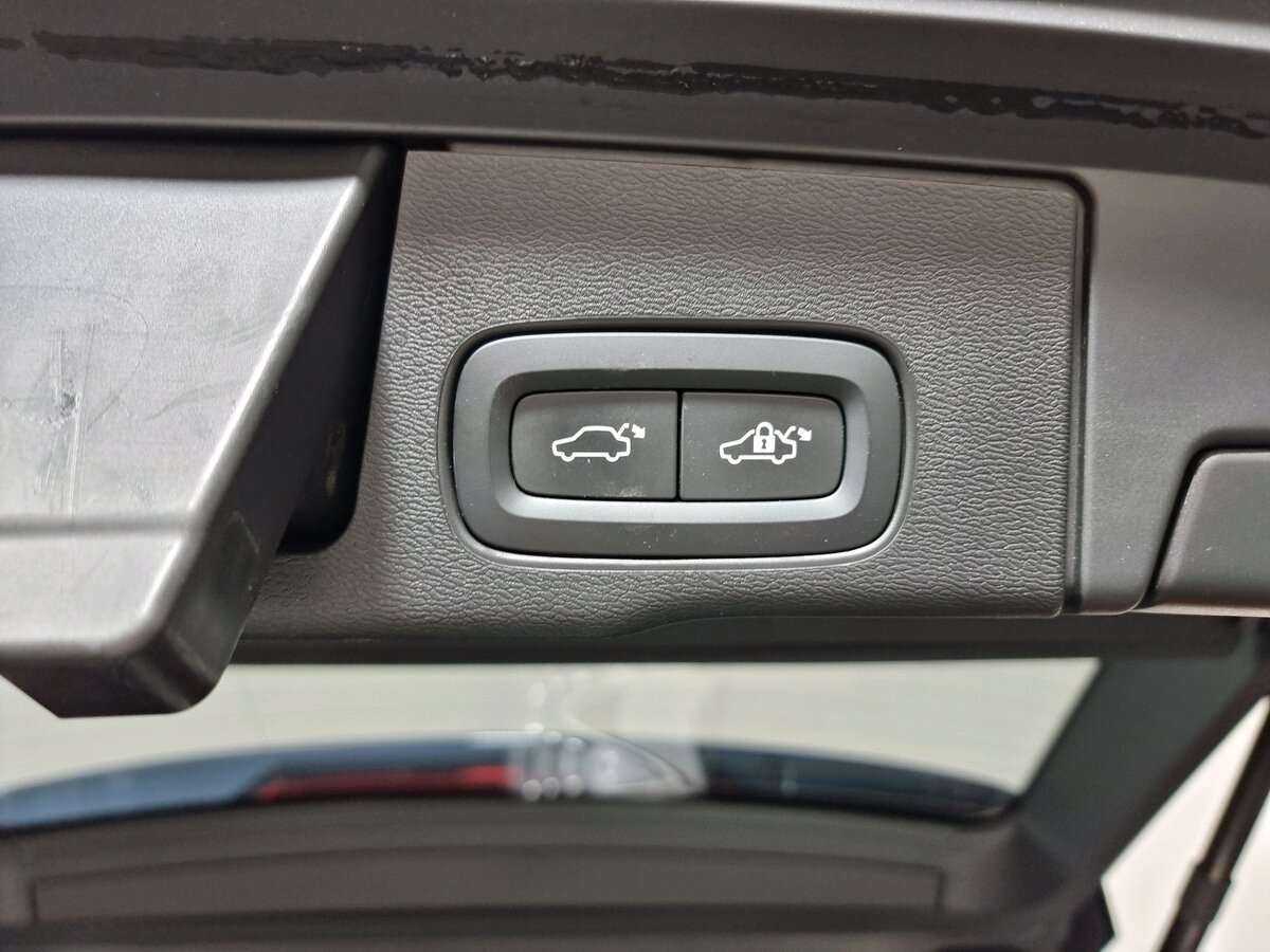 Volvo XC60 с пробегом — 2019 год. Фото: #6