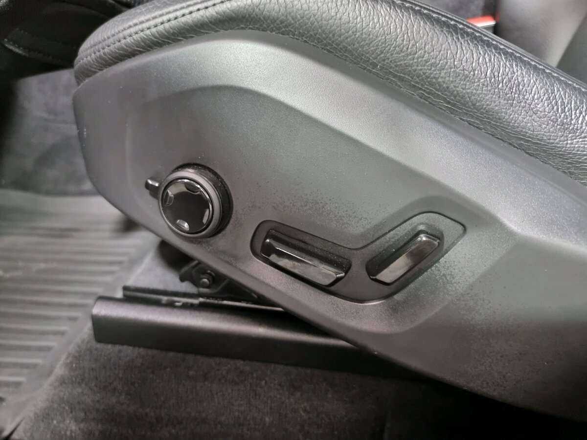 Volvo XC60 с пробегом — 2019 год. Фото: #9