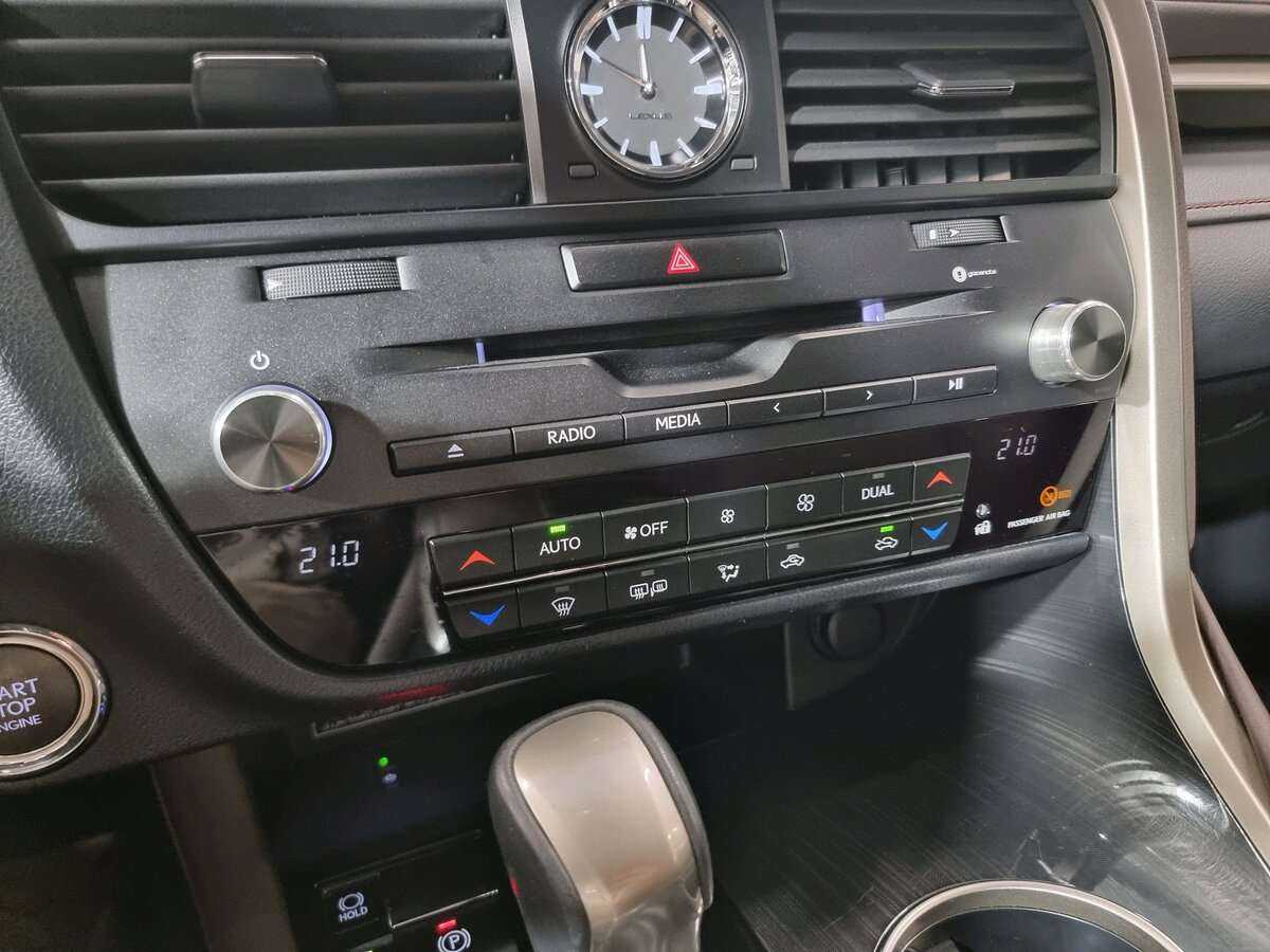 Lexus RX с пробегом — 2019 год. Фото: #23