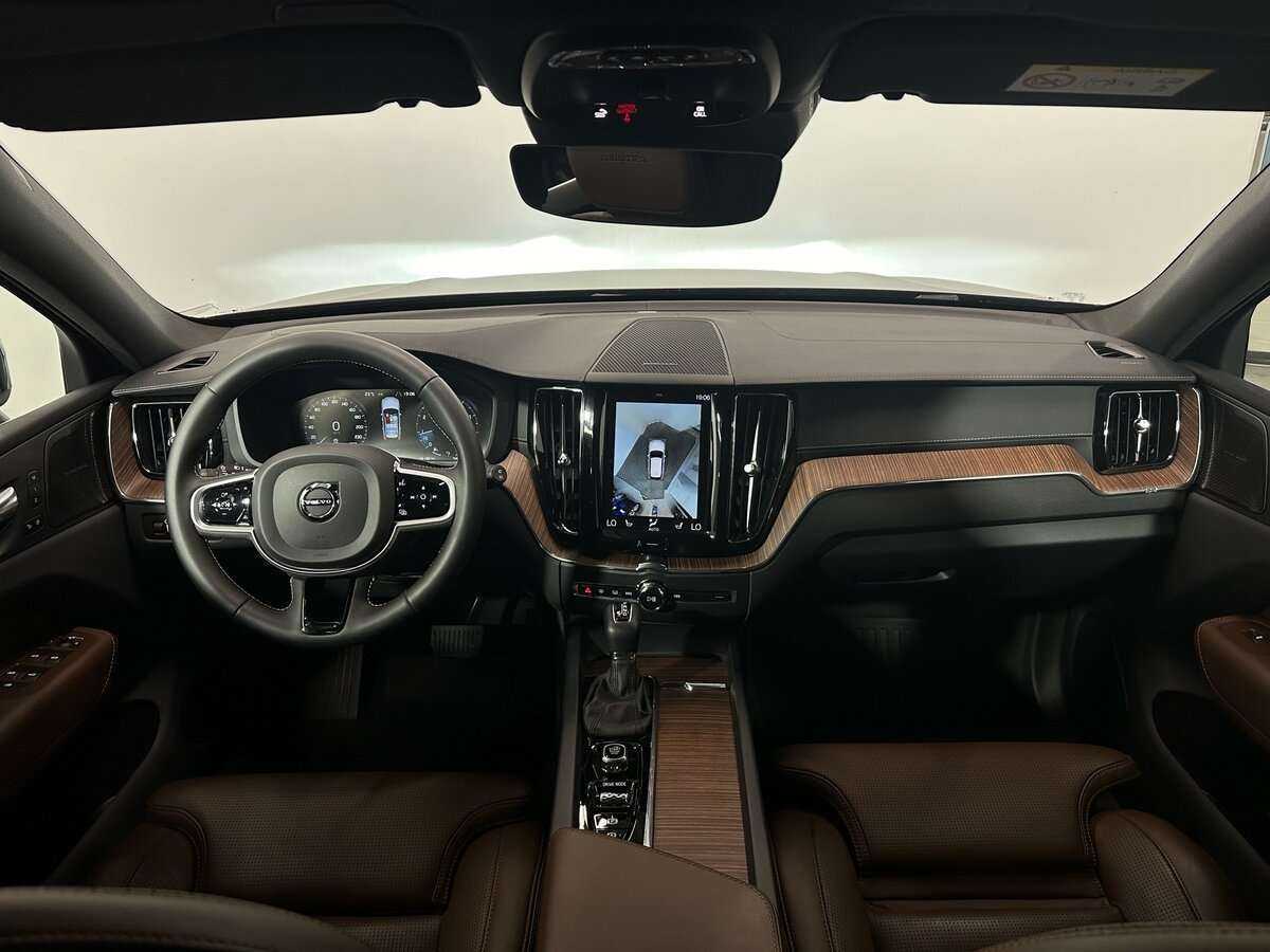 Volvo XC60 с пробегом — 2019 год. Фото: #12