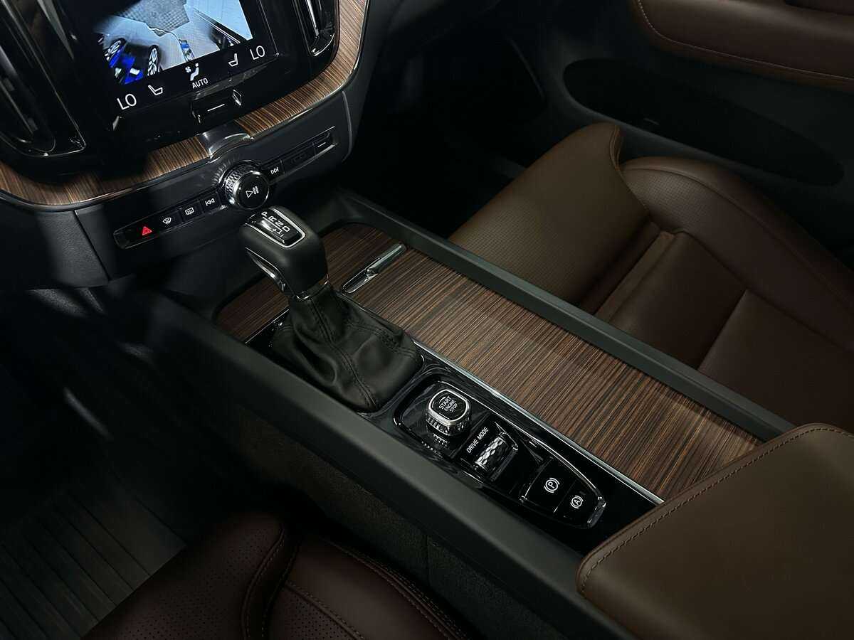 Volvo XC60 с пробегом — 2019 год. Фото: #18