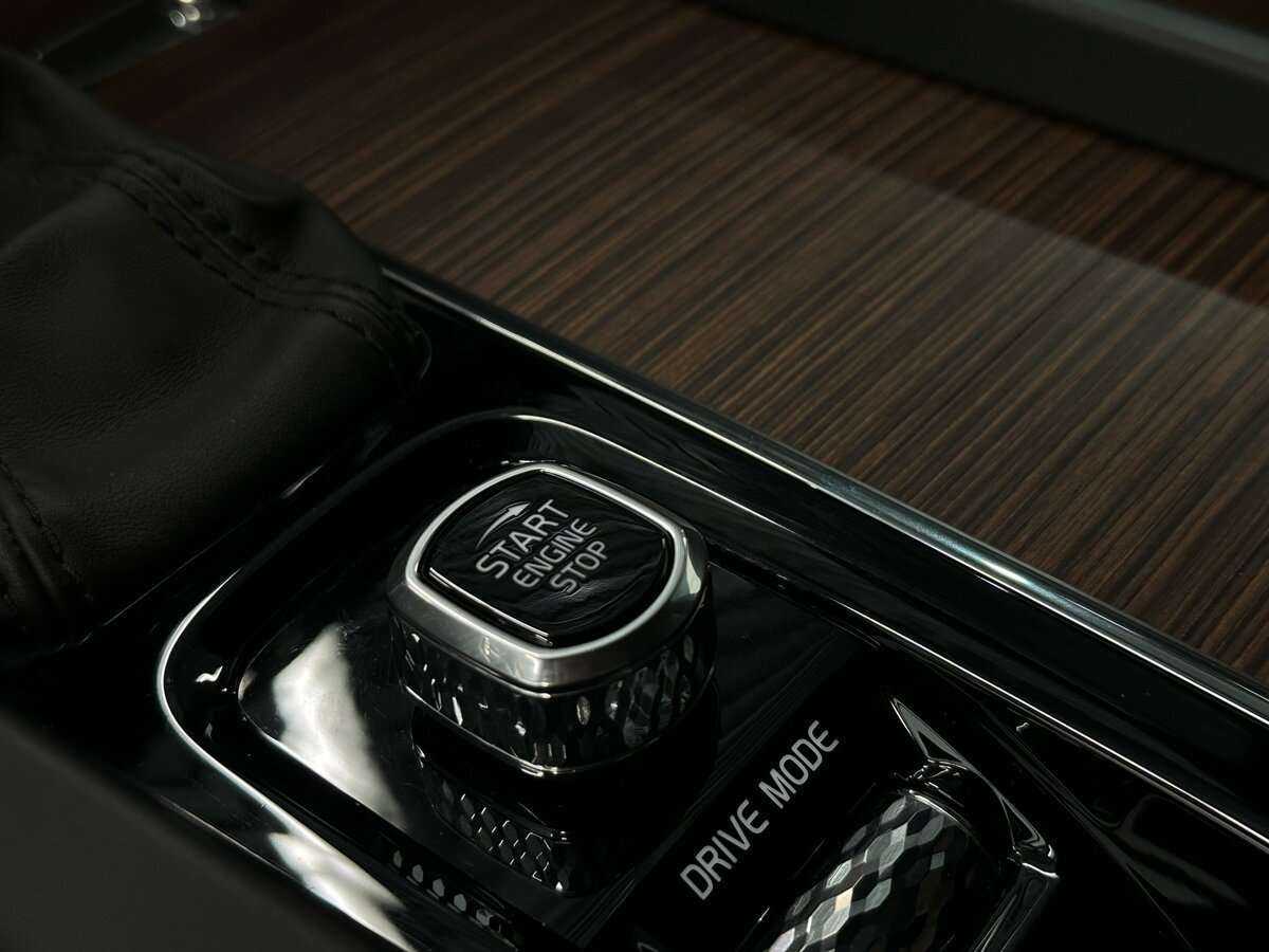 Volvo XC60 с пробегом — 2019 год. Фото: #19