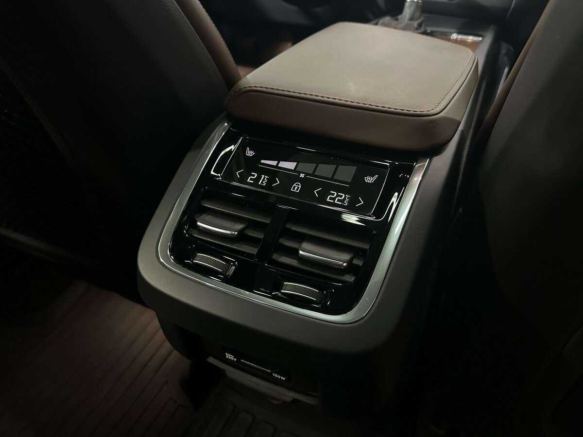 Volvo XC60 с пробегом — 2019 год. Фото: #20